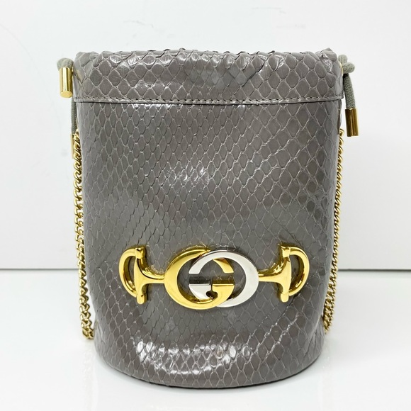 Gucci Python ‘Zumi’ Bucket Crossbody Bag - Picture 6 of 13